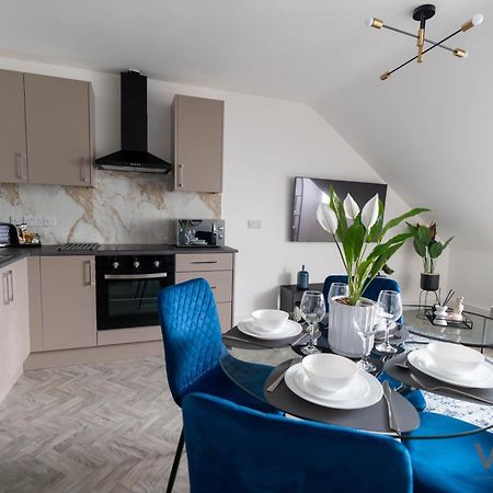 New 5 X Luxury Apartments In Derby, Ideal For Individuals, Couples, Business Or Corporate Guests, Close To Rolls Royce, Donington Park, East Midlands Airport Buitenkant foto