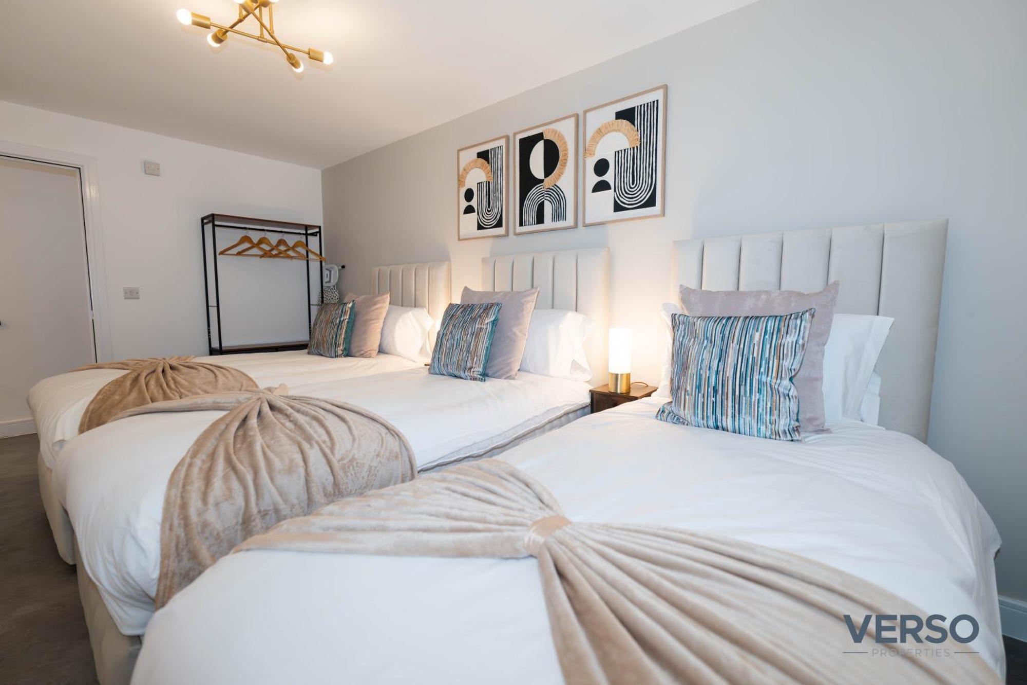 New 5 X Luxury Apartments In Derby, Ideal For Individuals, Couples, Business Or Corporate Guests, Close To Rolls Royce, Donington Park, East Midlands Airport Buitenkant foto