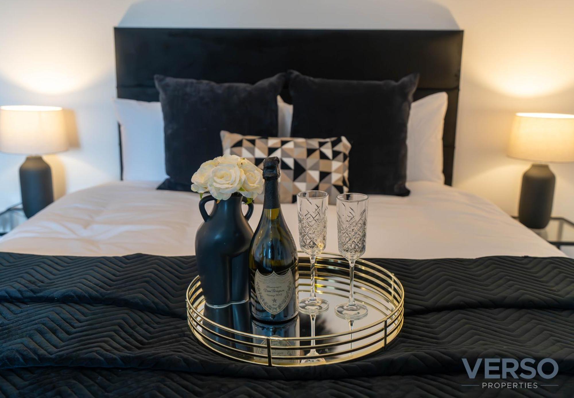 New 5 X Luxury Apartments In Derby, Ideal For Individuals, Couples, Business Or Corporate Guests, Close To Rolls Royce, Donington Park, East Midlands Airport Buitenkant foto